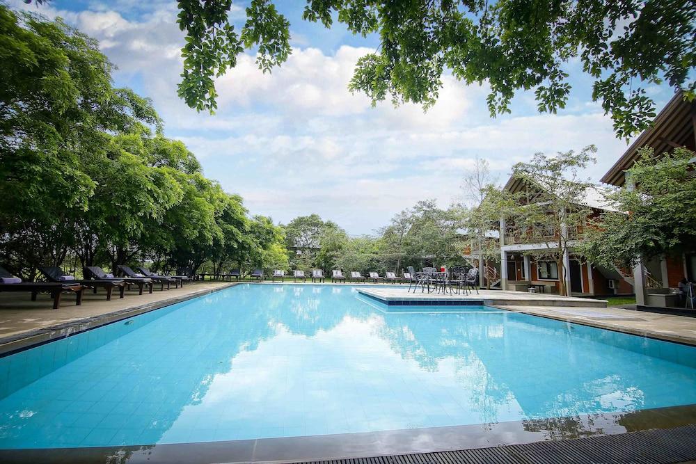 Elephas Resort Σιγκιρίγια Εξωτερικό φωτογραφία